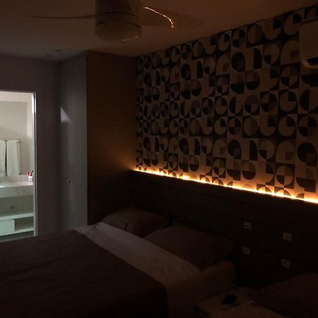 Resort Em Arraial Do Cabo, Momentos Inesqueciveis Em Um Apartamento De Luxo Com 2 Quartos, 2 Banheiros E 2 Vagas De Carro Entre A Praia E A Lagoa Eksteriør bilde